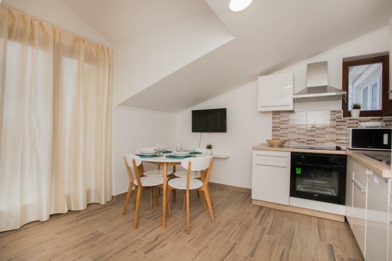 Apartments Tonka Σίμπενικ Εξωτερικό φωτογραφία