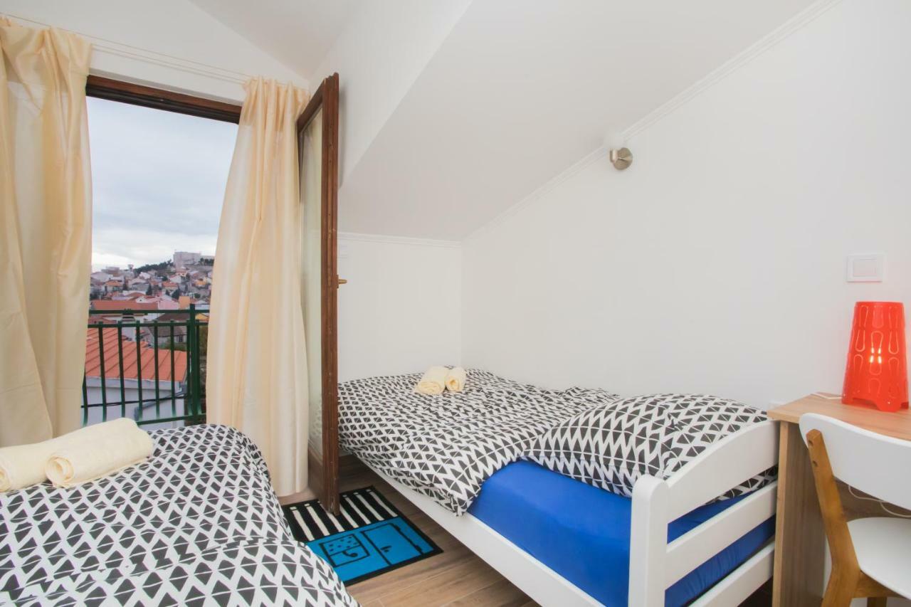 Apartments Tonka Σίμπενικ Εξωτερικό φωτογραφία