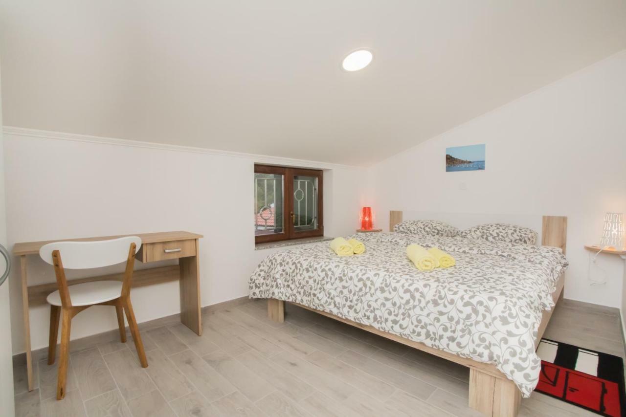 Apartments Tonka Σίμπενικ Εξωτερικό φωτογραφία